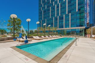 889 Francisco Street 1909, Los Angeles, CA 90017