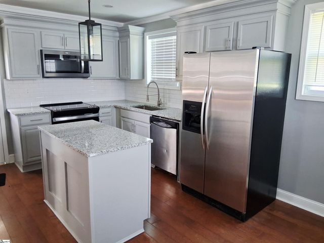 5 Skyland Drive, Greenville, SC 29607