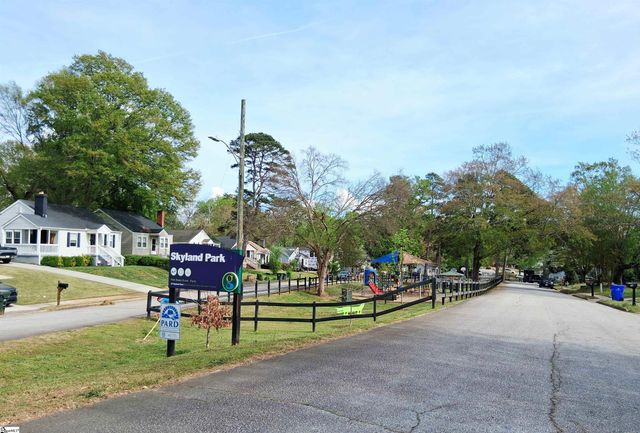 5 Skyland Drive, Greenville, SC 29607
