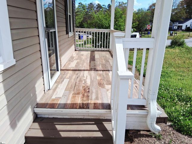 5 Skyland Drive, Greenville, SC 29607
