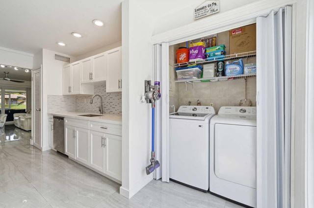 10875 NW 29th Manor 8, Sunrise, FL 33322