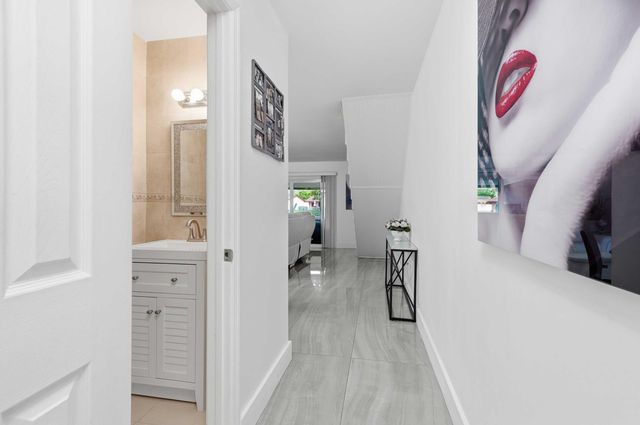 10875 NW 29th Manor 8, Sunrise, FL 33322