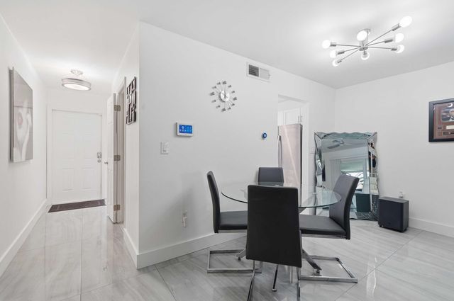 10875 NW 29th Manor 8, Sunrise, FL 33322