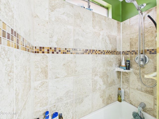 3306 N 69TH Avenue, Phoenix, AZ 85033
