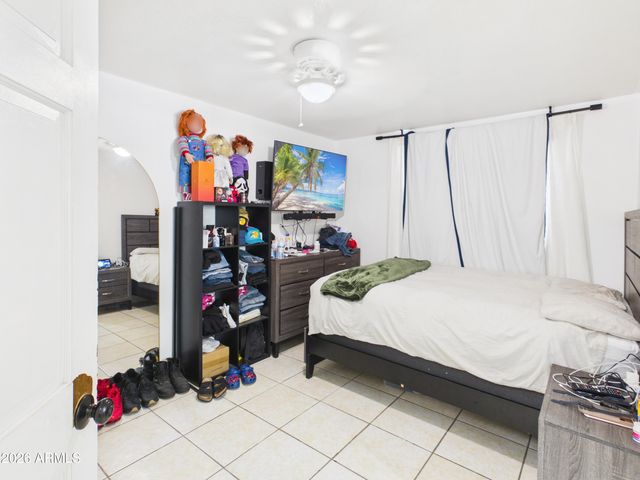 3306 N 69TH Avenue, Phoenix, AZ 85033