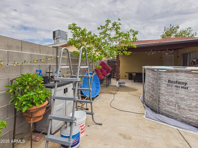 3306 N 69TH Avenue, Phoenix, AZ 85033
