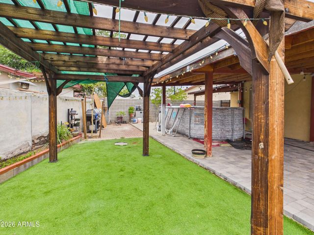 3306 N 69TH Avenue, Phoenix, AZ 85033