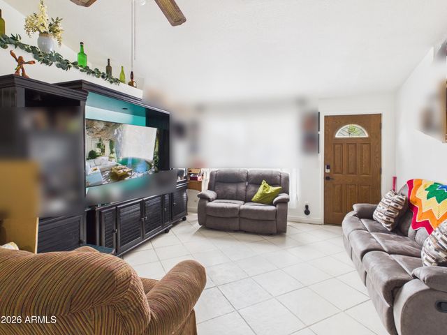 3306 N 69TH Avenue, Phoenix, AZ 85033