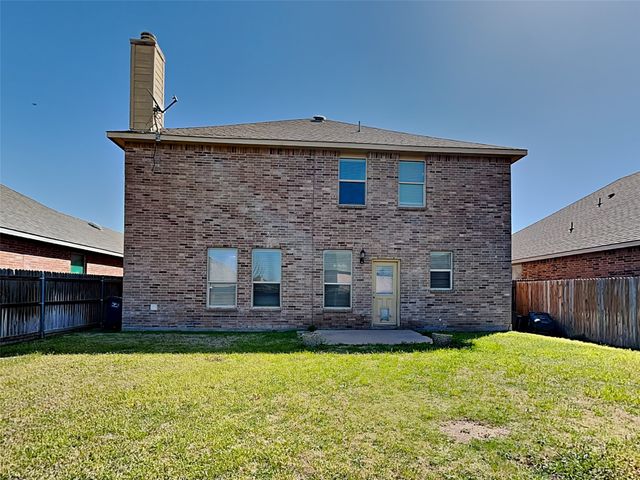 8841 Noontide Drive, Fort Worth, TX 76179
