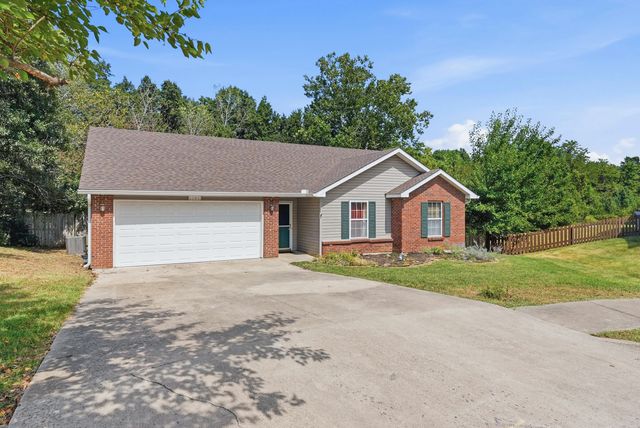 1701 ARCTIC CT, Columbia, MO 65202