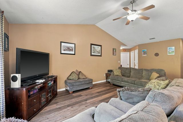 1701 ARCTIC CT, Columbia, MO 65202