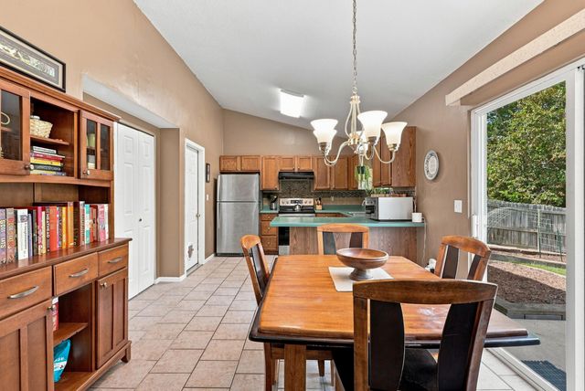 1701 ARCTIC CT, Columbia, MO 65202