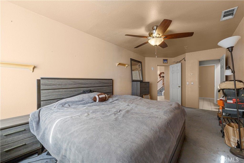 Image 15 of property listing at 9041 Berkeley, Hesperia, CA 92344