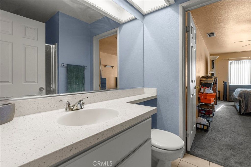 Image 17 of property listing at 9041 Berkeley, Hesperia, CA 92344