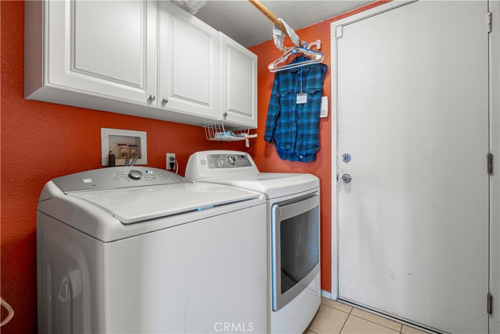 Image 18 of property listing at 9041 Berkeley, Hesperia, CA 92344