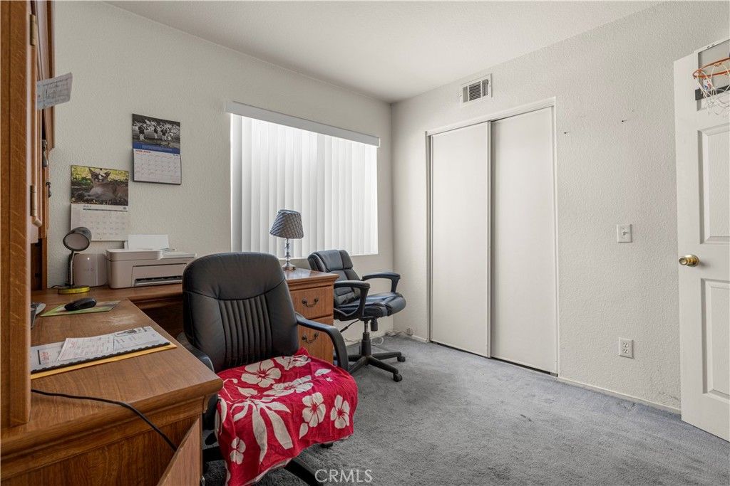 Image 20 of property listing at 9041 Berkeley, Hesperia, CA 92344