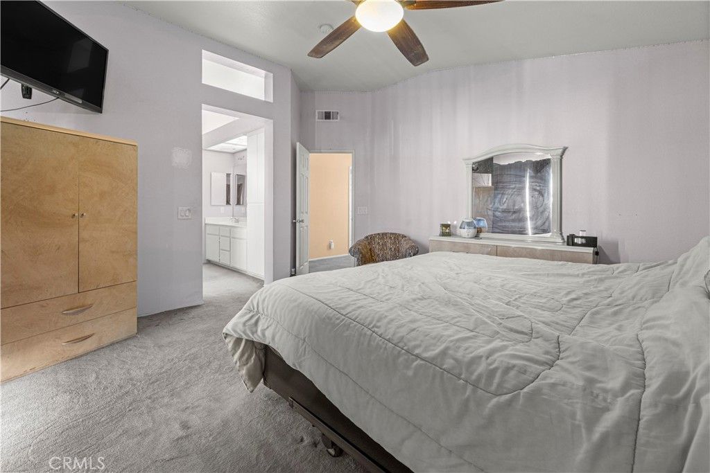 Image 28 of property listing at 9041 Berkeley, Hesperia, CA 92344