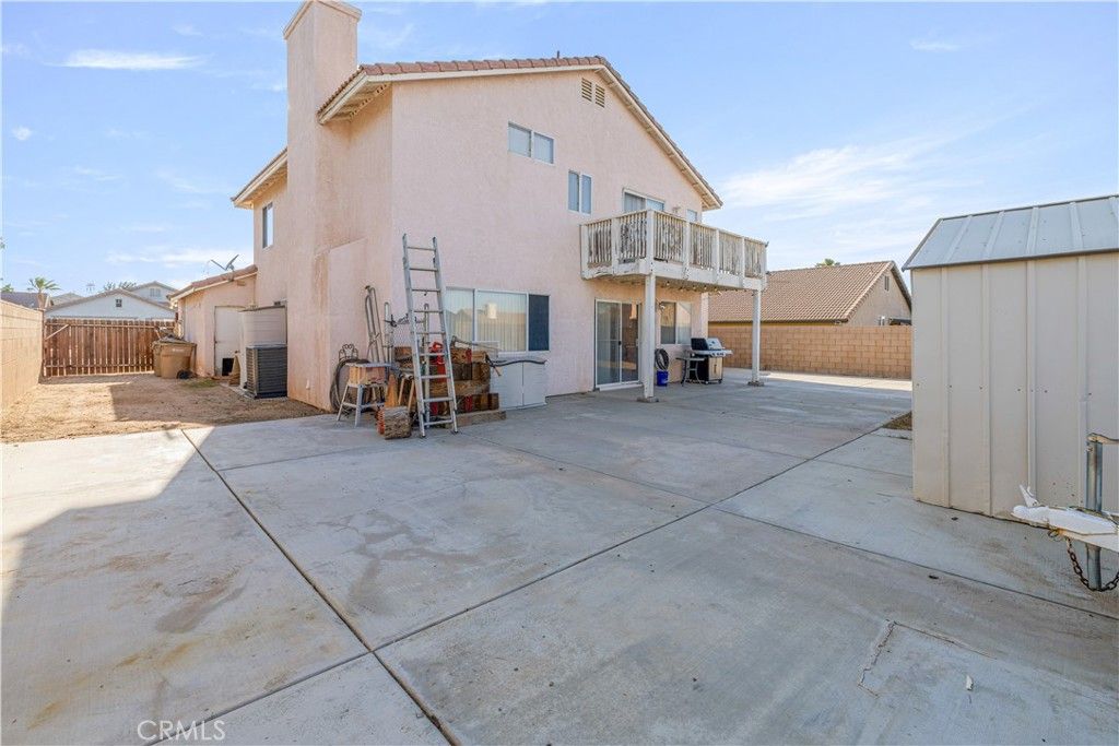 Image 40 of property listing at 9041 Berkeley, Hesperia, CA 92344