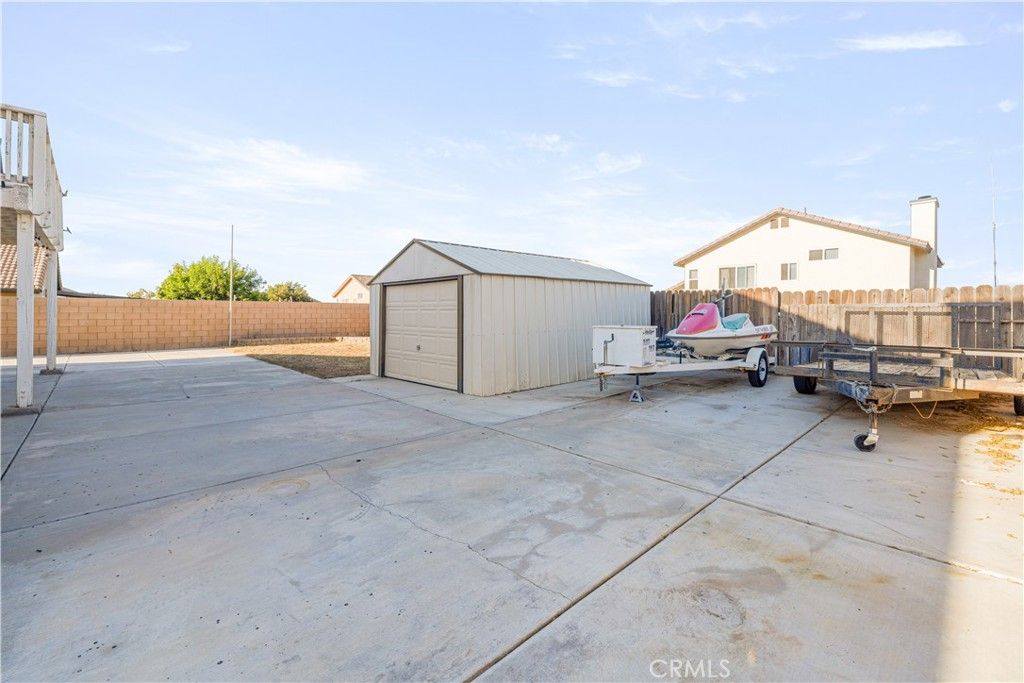 Image 41 of property listing at 9041 Berkeley, Hesperia, CA 92344