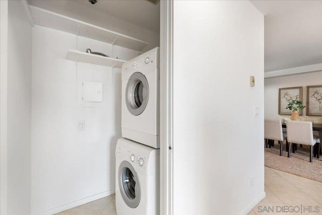 881 Thomas 26, San Diego, CA 92109