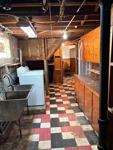 10525 S Millard Avenue, Chicago, IL 60655