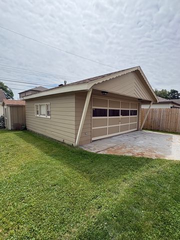 10525 S Millard Avenue, Chicago, IL 60655