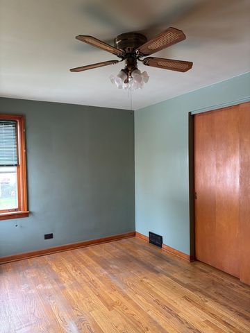 10525 S Millard Avenue, Chicago, IL 60655