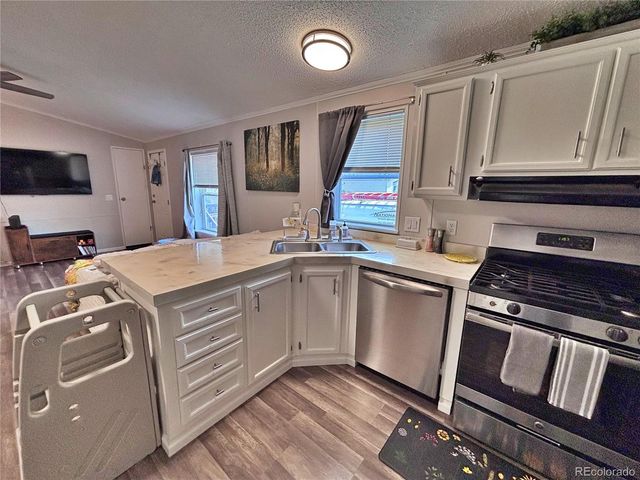 760 G Street, Golden, CO 80401