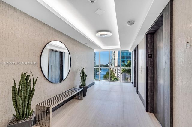 16485 Collins Avenue PH35C, Sunny Isles Beach, FL 33160