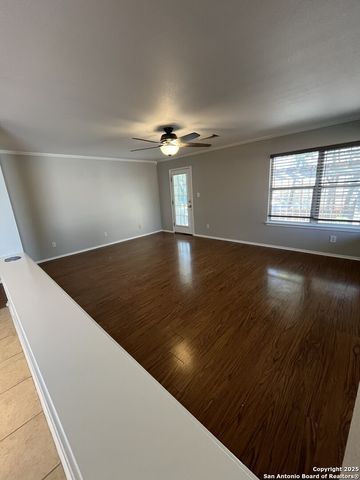 15711 Knollcircle, San Antonio, TX 78247