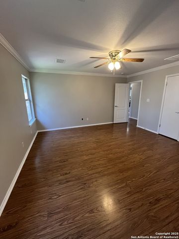 15711 Knollcircle, San Antonio, TX 78247