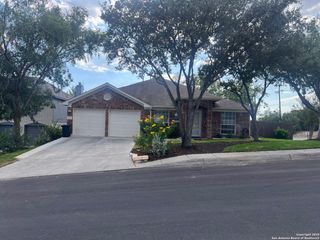 15711 Knollcircle, San Antonio, TX 78247