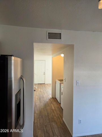 6412 S McAllister Avenue, Tempe, AZ 85283