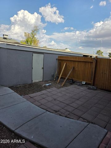 6412 S McAllister Avenue, Tempe, AZ 85283