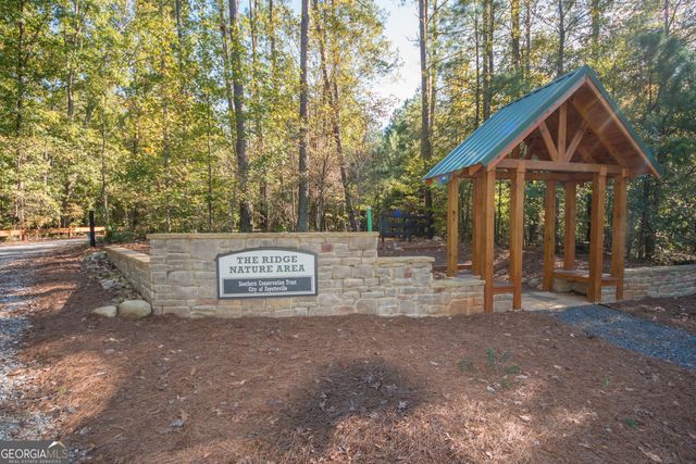105 Applewood Way, Fayetteville, GA 30215