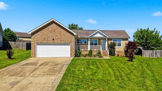 2013 Vancroft Cir, Spring Hill, TN 37174