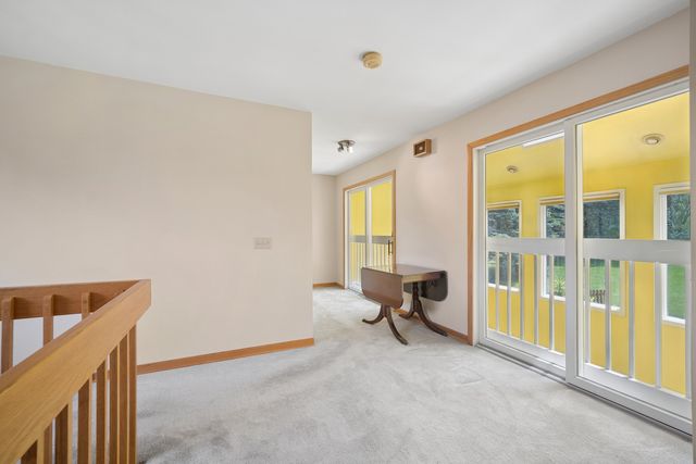 40W923 MULHERN Road, Elburn, IL 60119