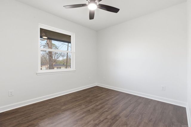 302 Oak Lane, Little Rock, AR 72205