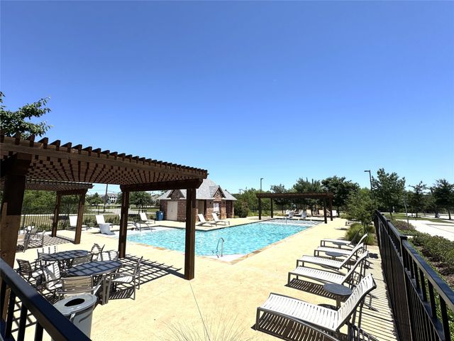 7905 Chapman Circle, Rowlett, TX 75089