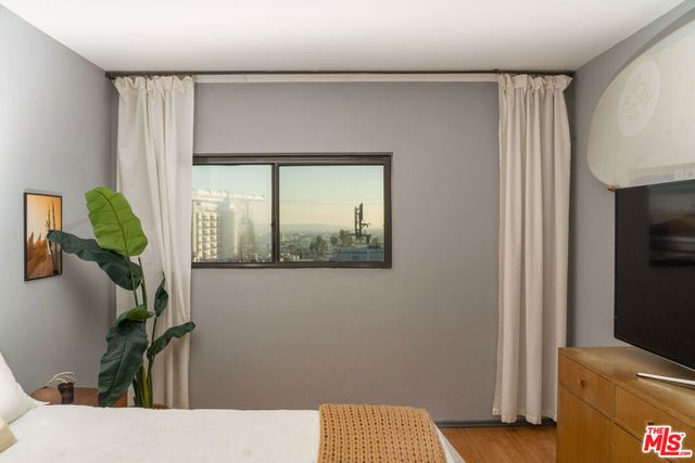 1133 N Clark Street 103, West Hollywood, CA 90069