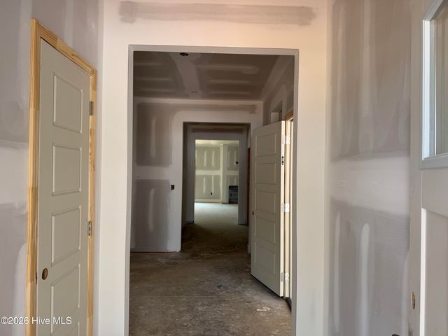 365 Thorntons Creek Drive, Erwin, NC 28339