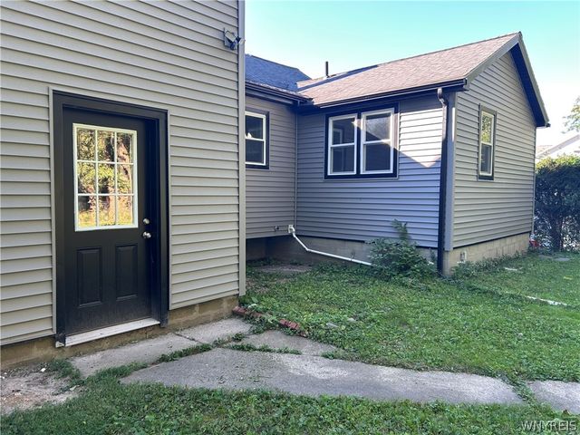 245 North Ellicott Street, Amherst, NY 14221