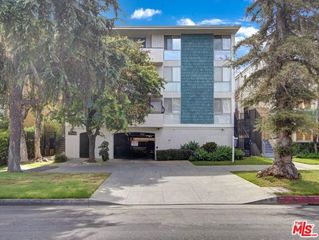 244 S La Fayette Park Place 205, Los Angeles, CA 90057