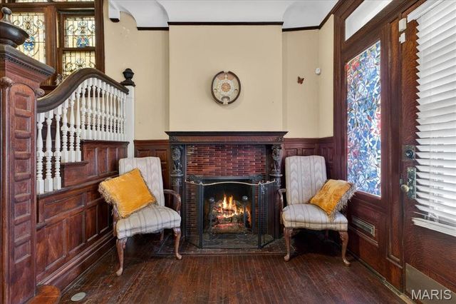 24 Lewis Place, St Louis, MO 63113