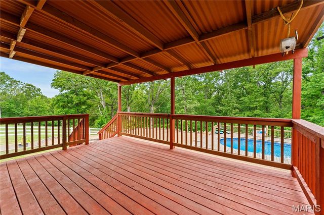 1506 Highway K, St Clair, MO 63077