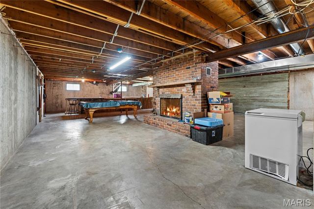 1506 Highway K, St Clair, MO 63077