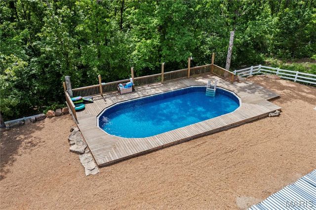 1506 Highway K, St Clair, MO 63077