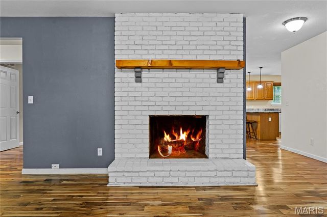 1506 Highway K, St Clair, MO 63077