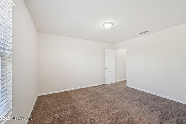 8109 ECHO SPRINGS Road, Jacksonville, FL 32256