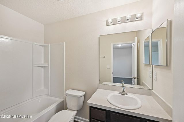 8109 ECHO SPRINGS Road, Jacksonville, FL 32256